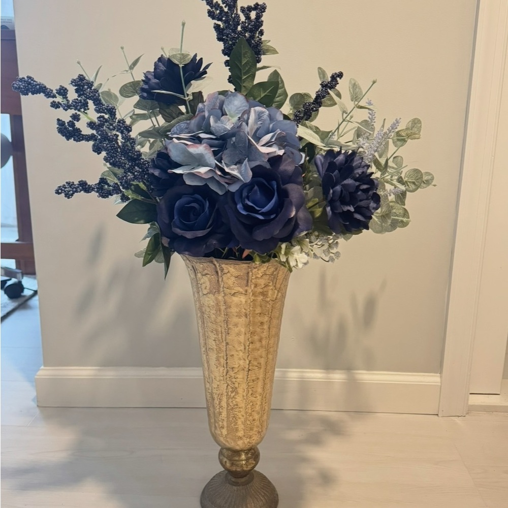 Elegant Antique Gold Vase with Artificial Blue Floral Arrangement